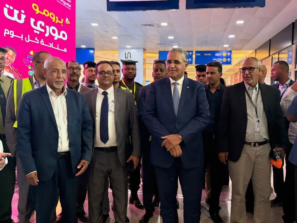 افتتاح فضاء جديد لاستقبال مرافقي المسافرين بمطار أم التونسي